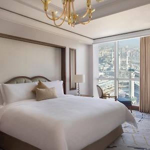 Deluxe One Bedroom Suite Partial Kaaba View